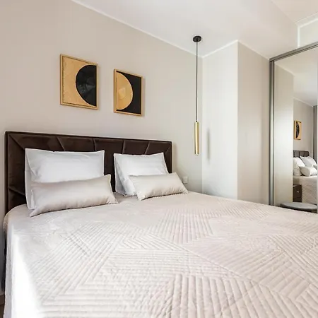 Laulupargi Lux 公寓 *